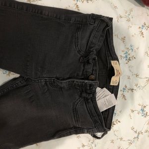 Super skinny holister jeans!